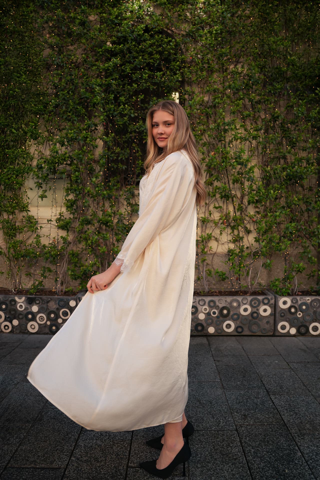 Atelier èmi — cream dress, profile